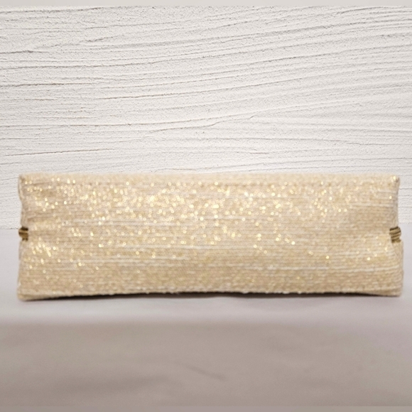 Christian Dior Beauty and Care Zippered Travel Pouch in Cream and Gold NWT - Picture 8 of 11